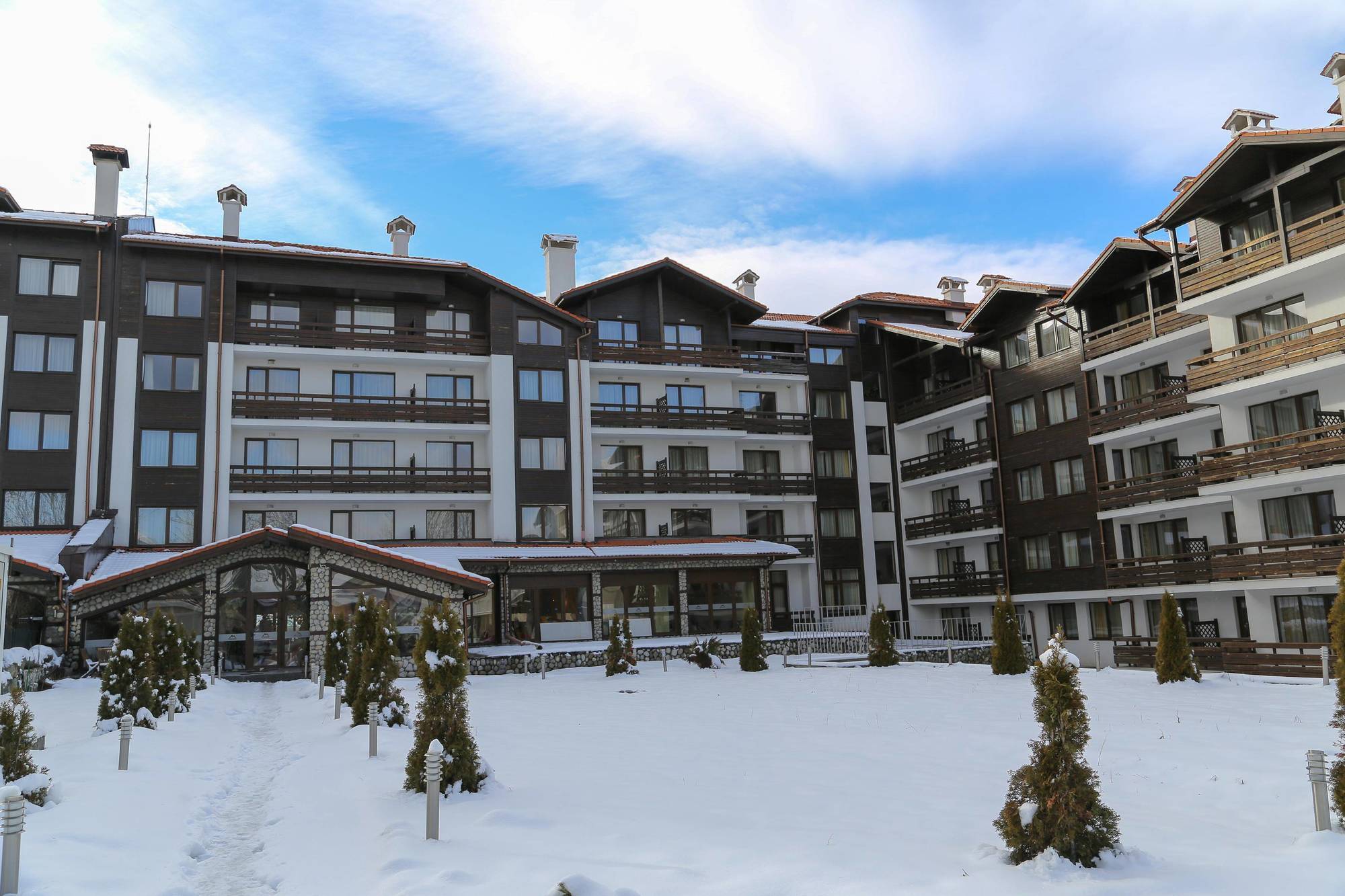 Mountain Paradise By The Walnut Trees - Free Wellness